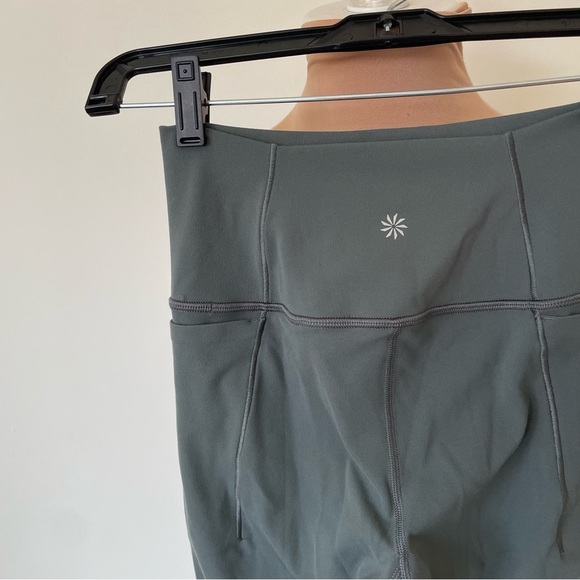 ATHLETA Transcend Stash Tight High Rise Bali Green Yoga Leggings 533673 EUC XS - Picture 8 of 12